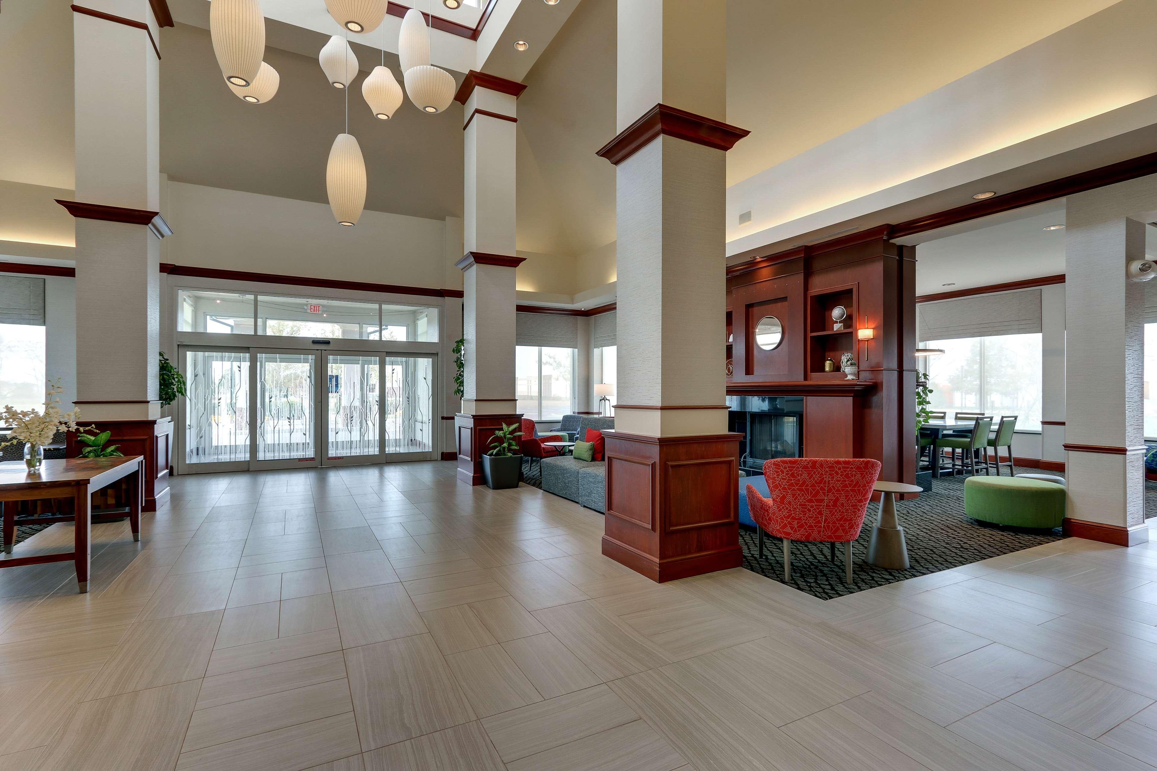 Hilton Garden Inn Indianapolis Airport Плейнфилд Экстерьер фото